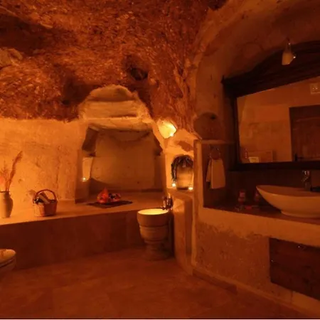 Szálloda Jerveni Cave 2*