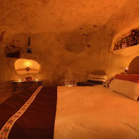 Jerveni Cave 2* Mustafapaşa