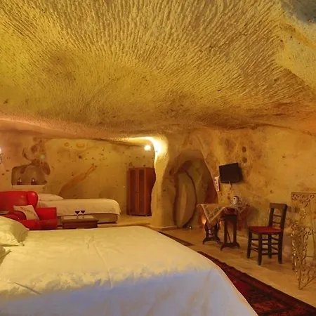 Jerveni Cave Szálloda Mustafapaşa