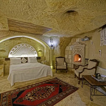 Jerveni Cave Hotel Mustafapaşa