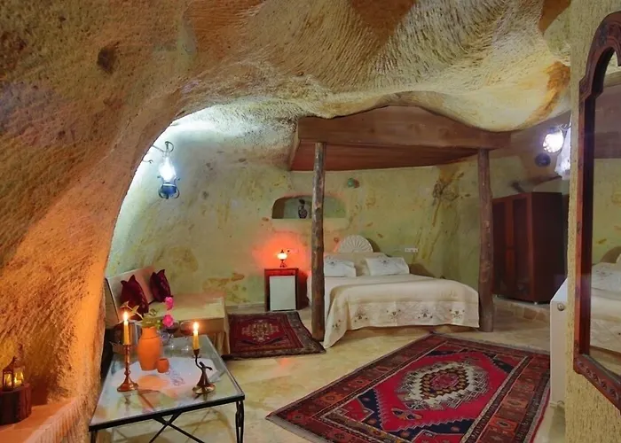 Hotel Jerveni Cave 2*