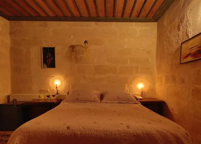 Jerveni Cave 2* Mustafapaşa