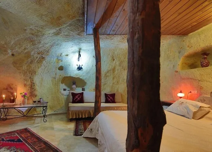 Jerveni Cave Hotel Mustafapaşa