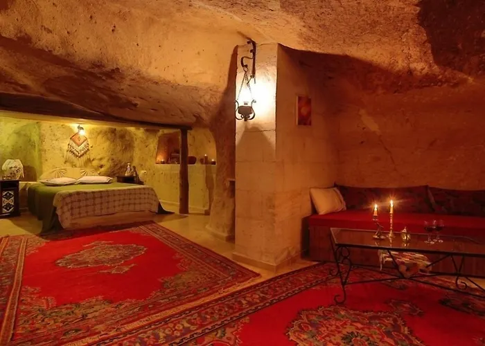 Jerveni Cave Hotel Mustafapaşa