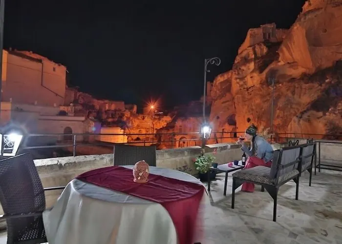 Hotel Jerveni Cave