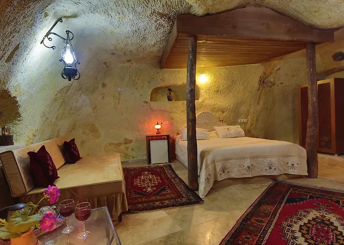Jerveni Cave Hotel