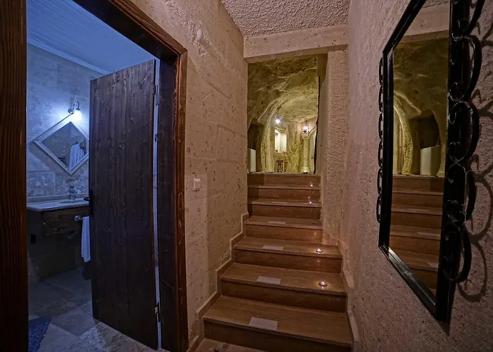 Hotel Jerveni Cave