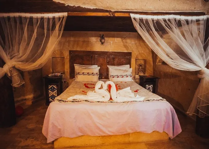 Hotel Jerveni Cave 2*